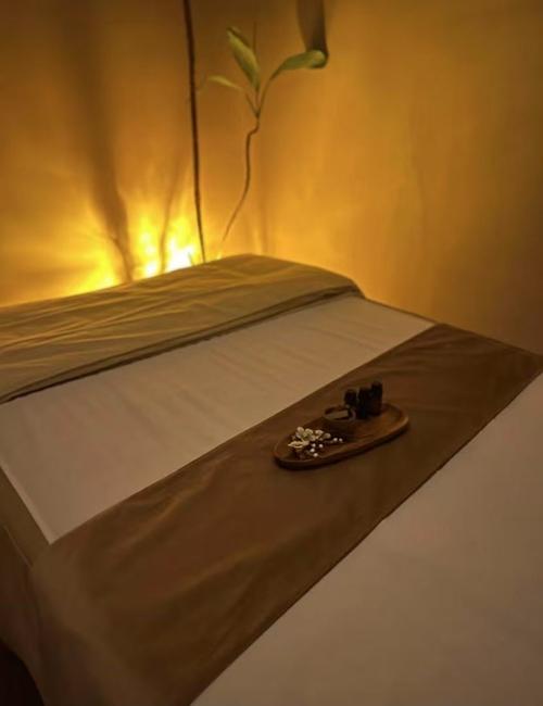 男女上床视频大尺度的相关介绍