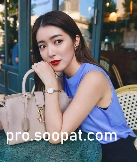 亚洲熟女少妇一区二区的相关介绍