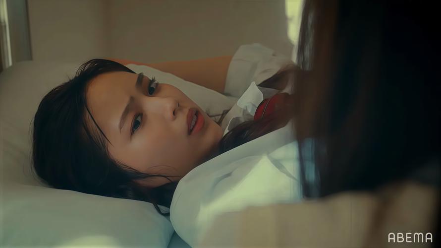 十一岁女生内裤上有黄色分泌物的相关介绍
