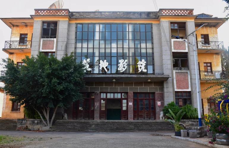 国产操比的相关介绍