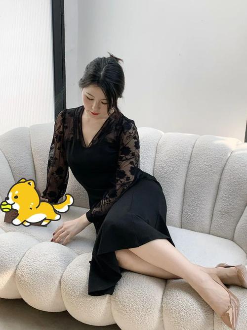 长月烬明电视剧策驰影院的相关介绍