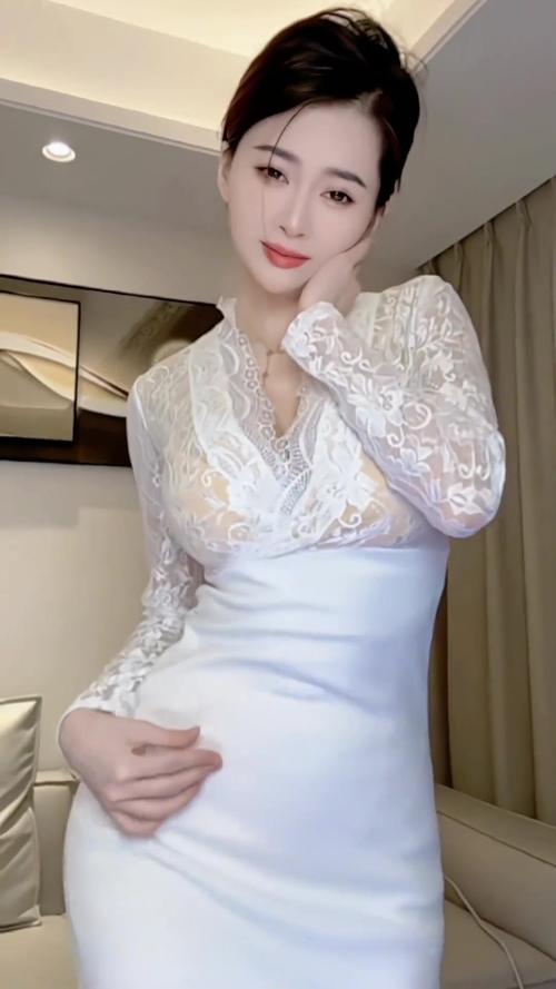 亚洲熟女少妇中文字幕的相关介绍