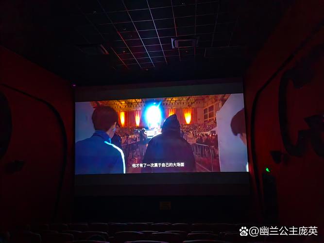 男女大尺度动态的相关介绍