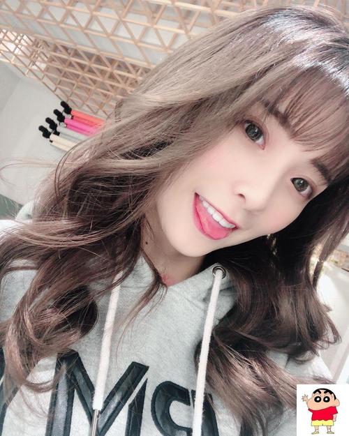 偷拍自亚l洲少妇熟女的相关介绍