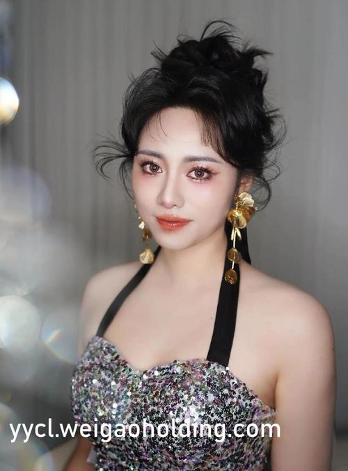 禁忌诱惑女秘书的相关介绍