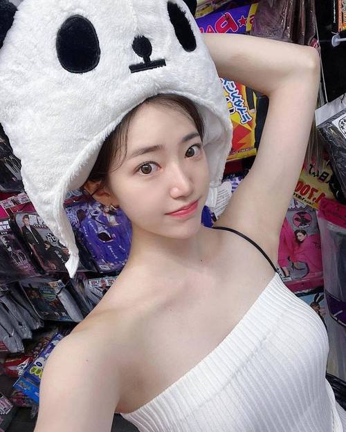 亚洲少妇中文字幕的相关介绍