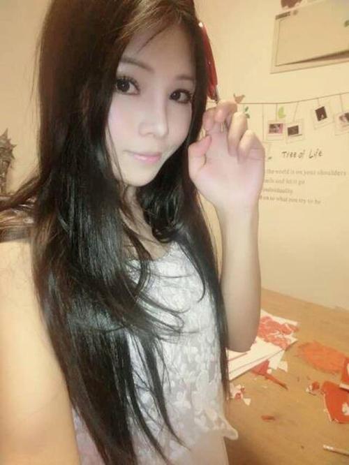 女人下身分泌黄色分泌物的相关介绍
