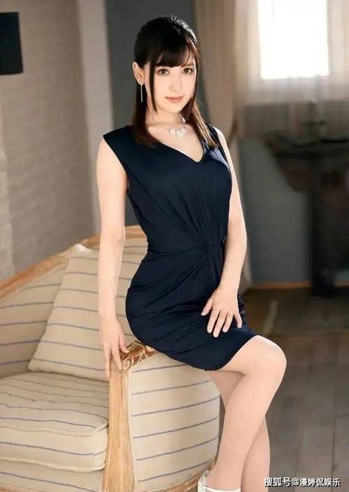 女人下面留黄色分泌物是怎么回事儿的相关介绍