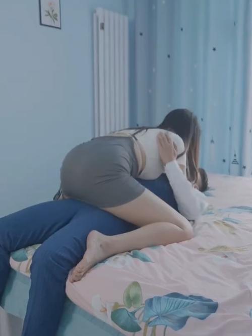 老师和学生啪啪啪小说的相关介绍