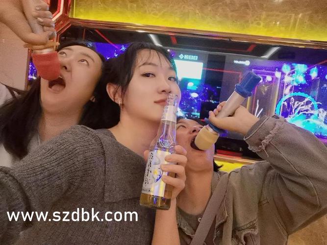 熟女人妻首页在线的相关介绍