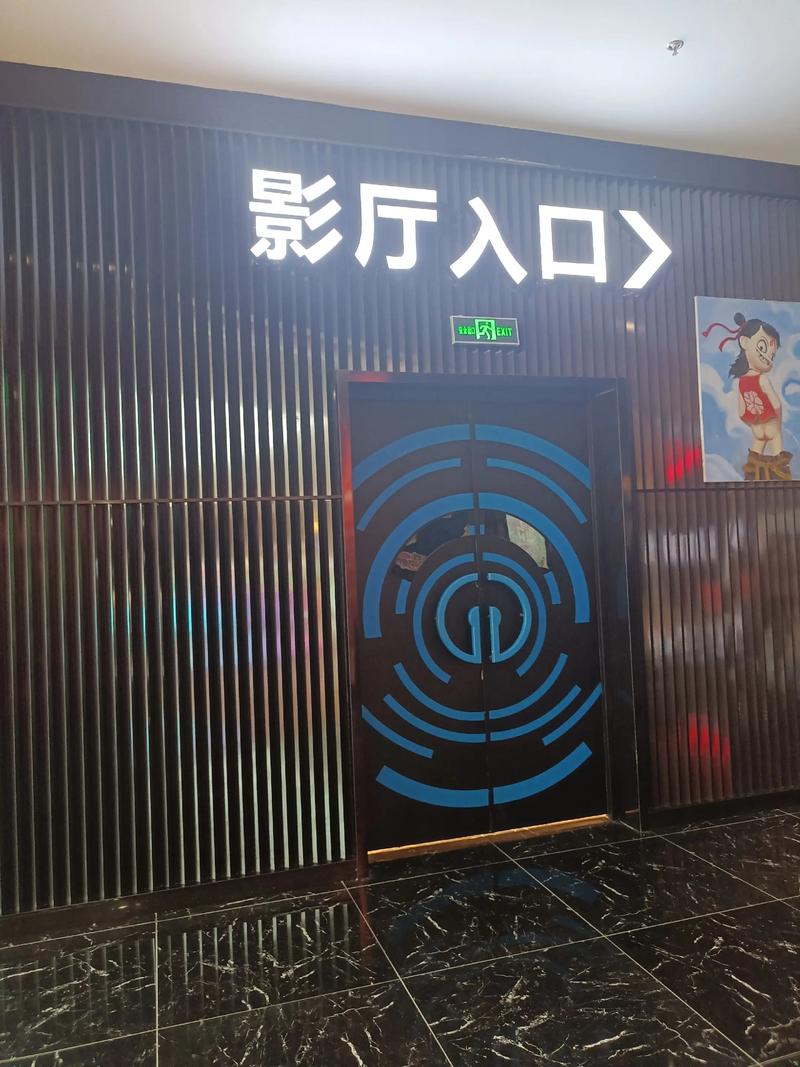 亚洲美女少妇av的相关介绍