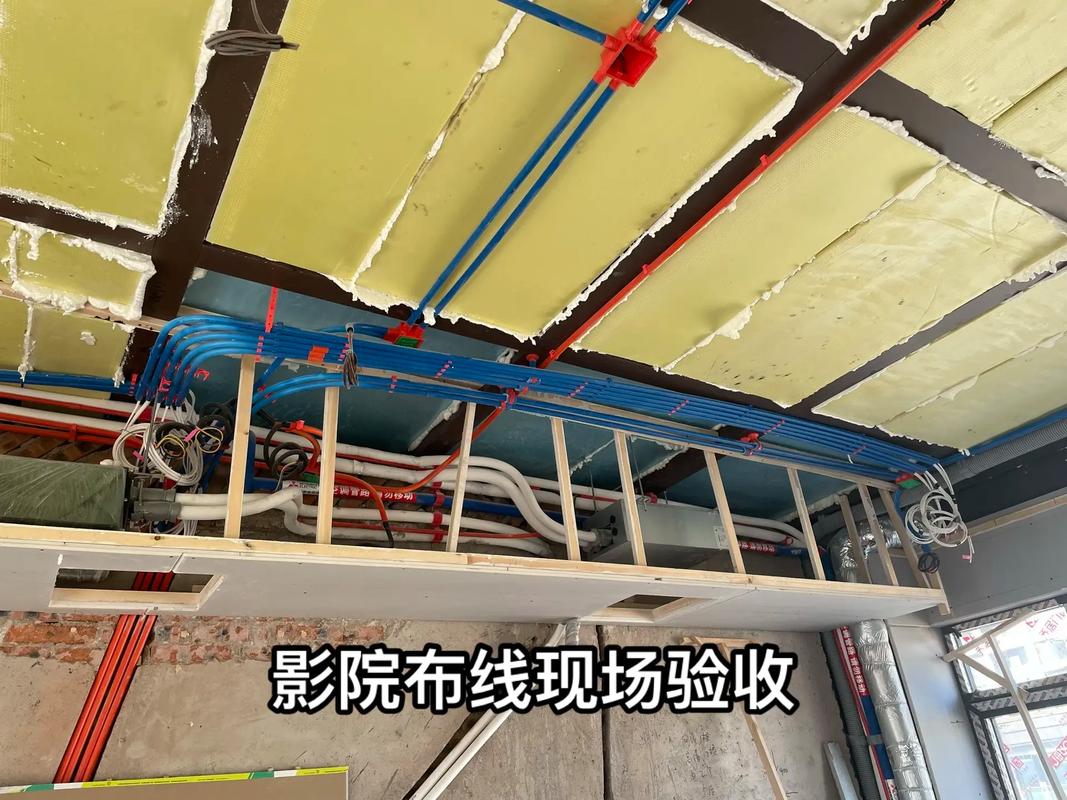 精品 久久久的相关介绍