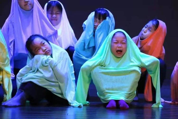 人妻宾馆3p痛苦露脸的相关介绍