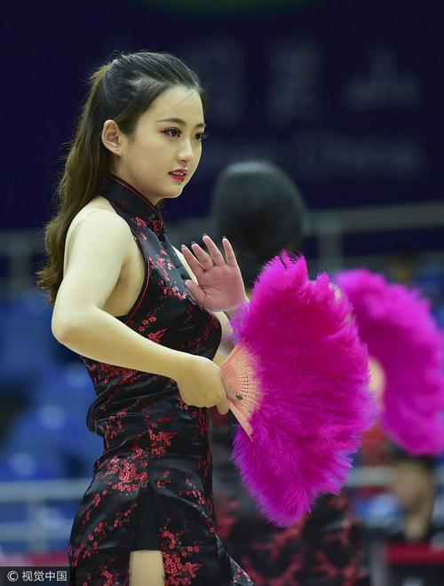 少妇激情一区二区的相关介绍