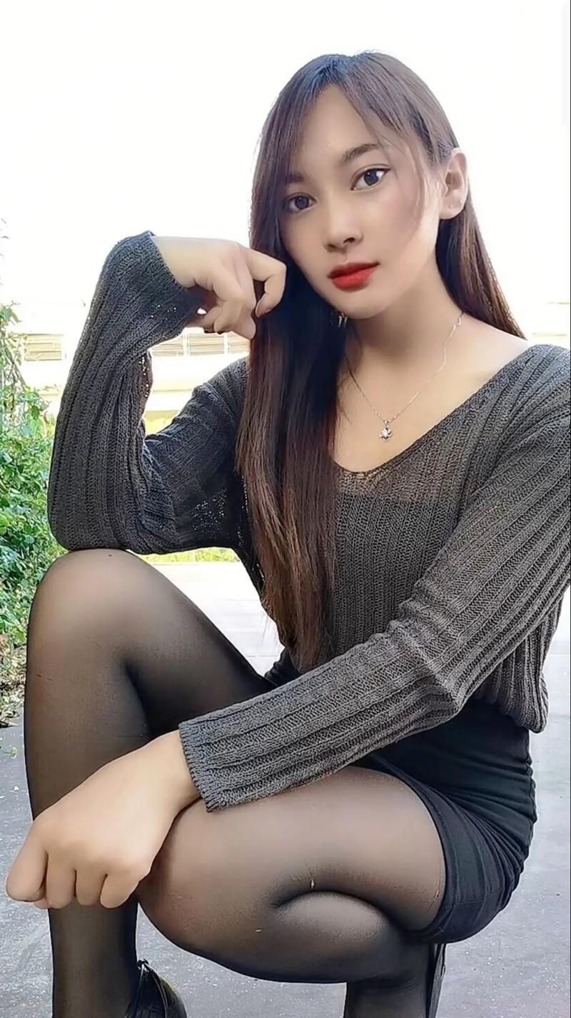 亚洲xx少妇xx的相关介绍