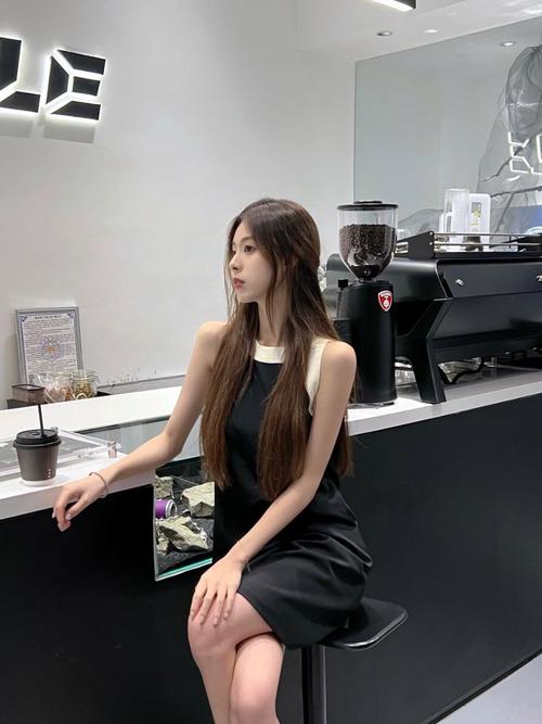 教室啪啪啪小说的相关介绍