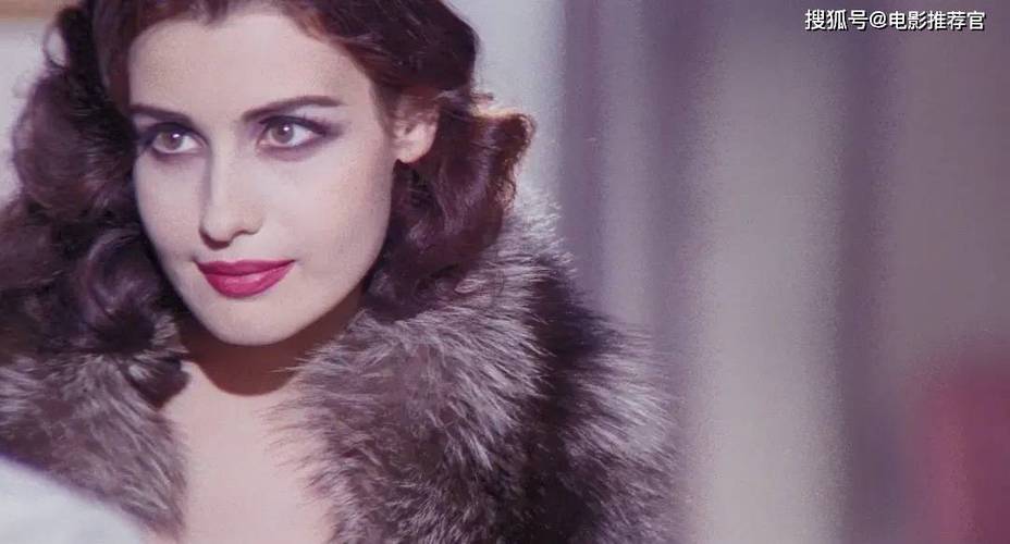 精品久久久久久久久精品的相关介绍