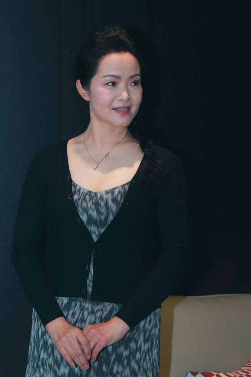 淫黄动漫的相关介绍